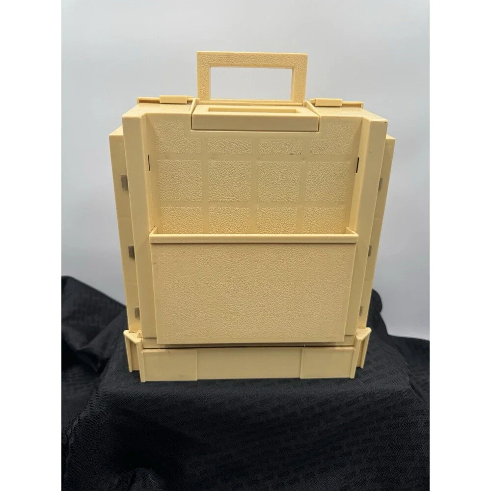 Vintage 1983 World Wide Media Sewing Craft Fold-Out Carrying Case & Organizer